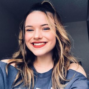 Meet your Posher, Abigail